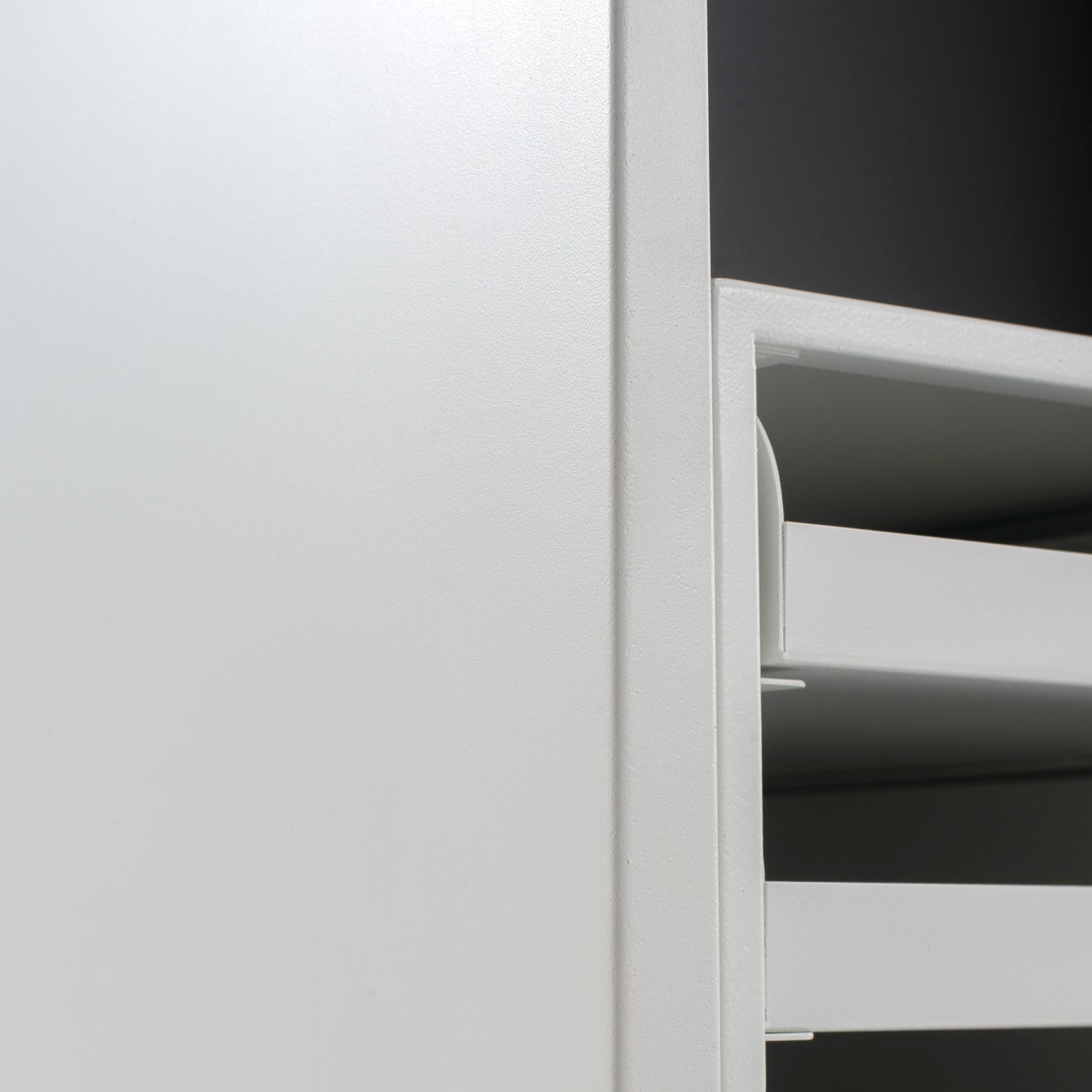 Nimbus - Bellucci & Ross