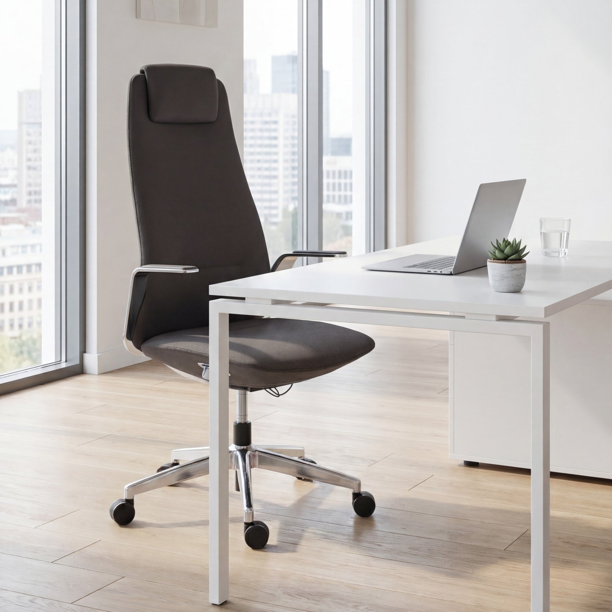 Linea High Back - Bellucci & Ross