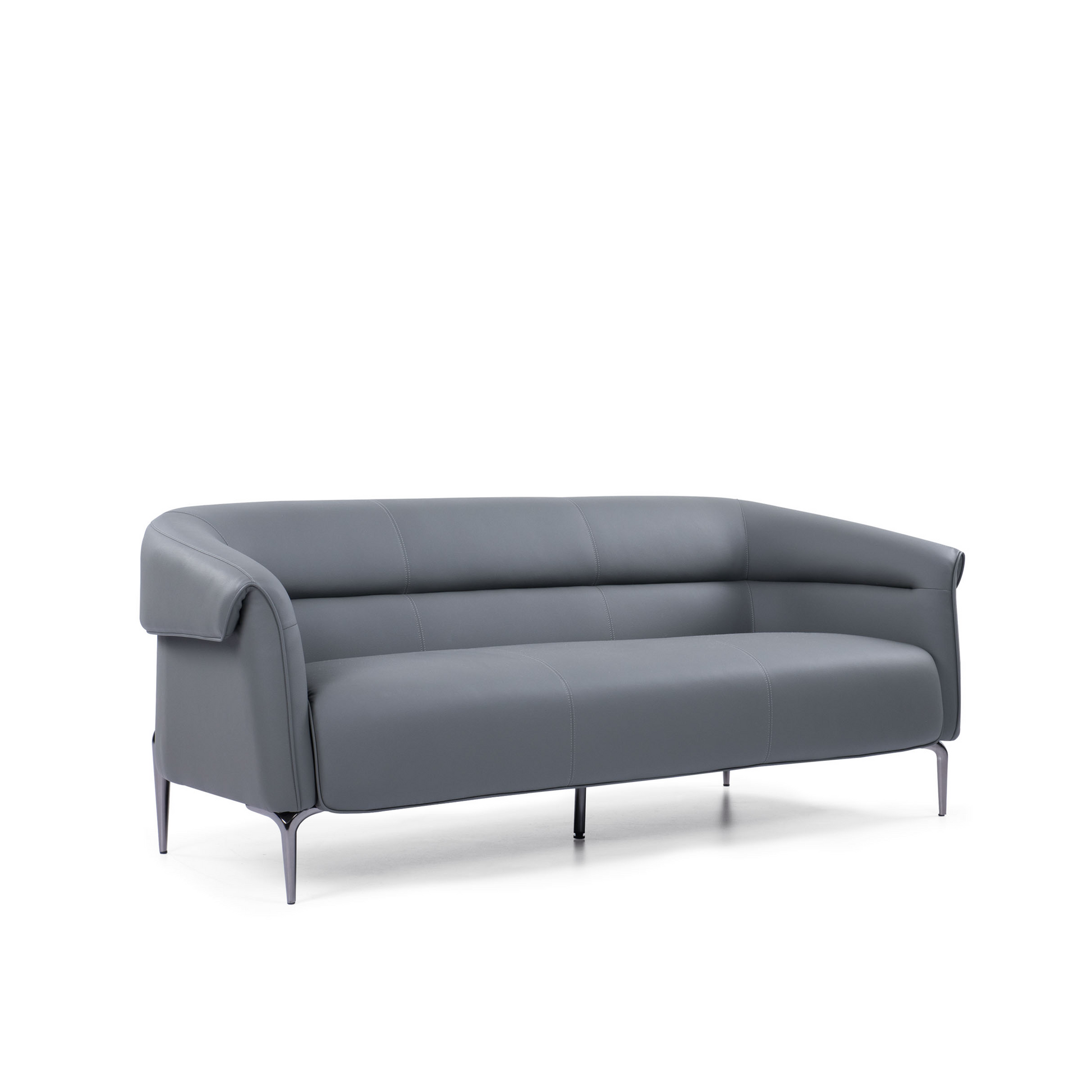 Chic Armchair Series - Bellucci & Ross